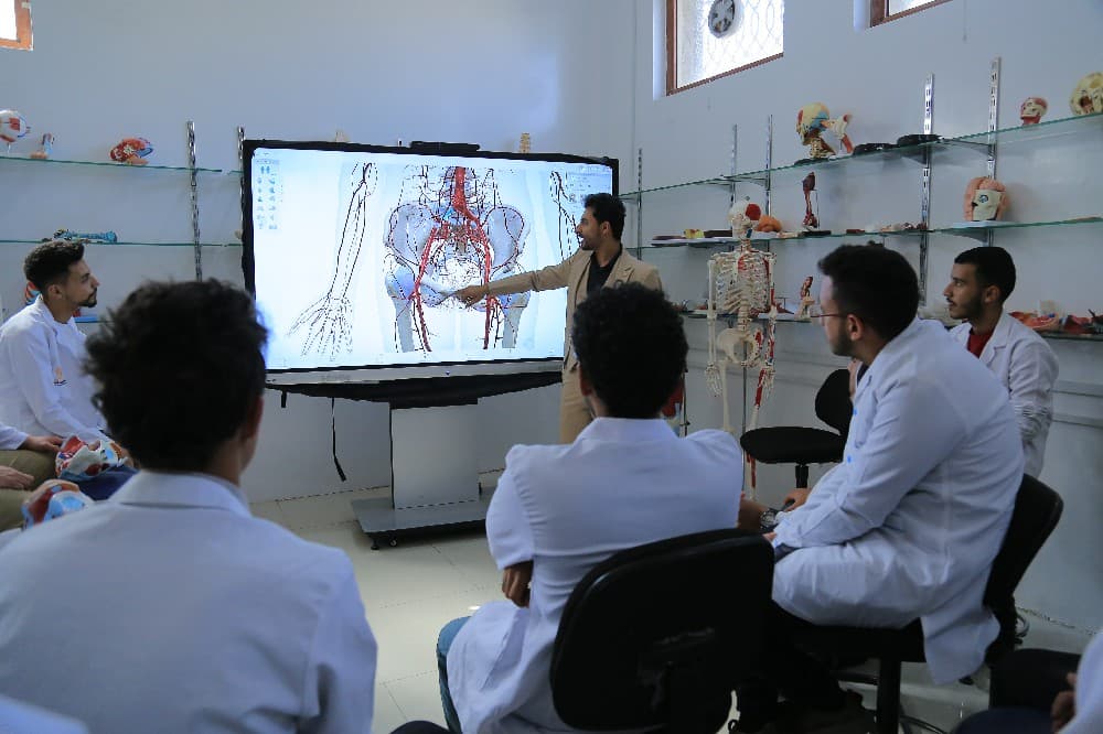 معمل الطب الشرعي والسموم 